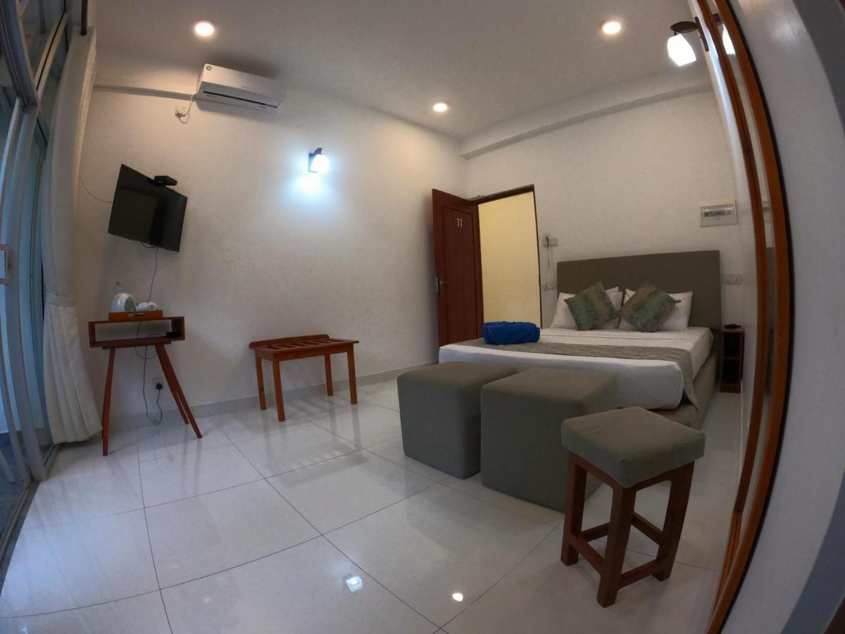 Hill Country Villa Канди Екстериор снимка